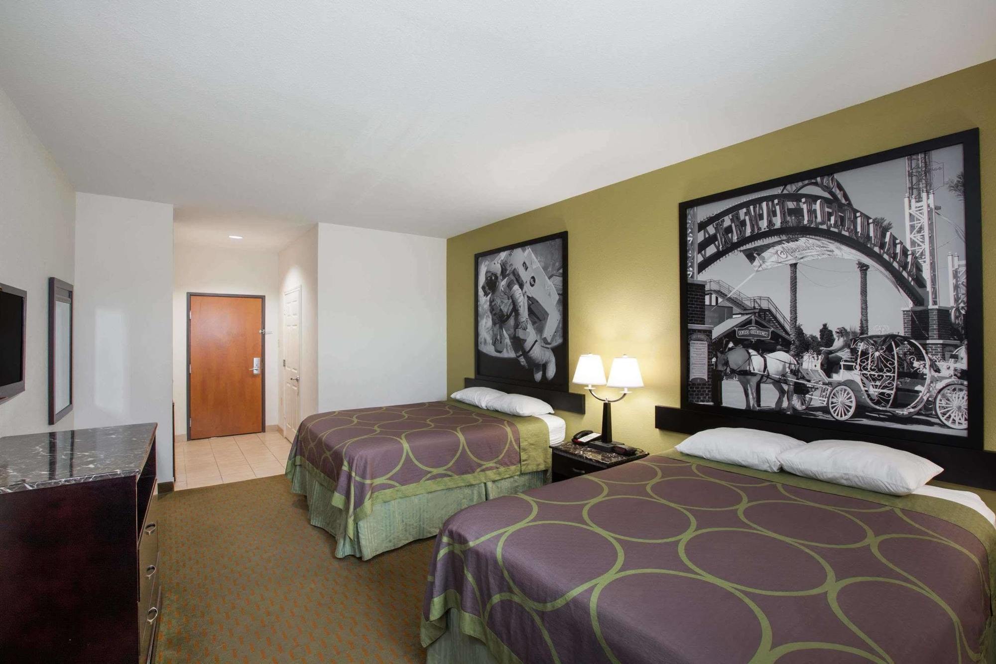 Super 8 By Wyndham Laporte La Porte Exterior photo